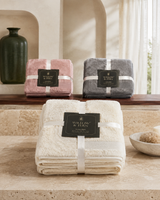 700 Gsm Towel Sets